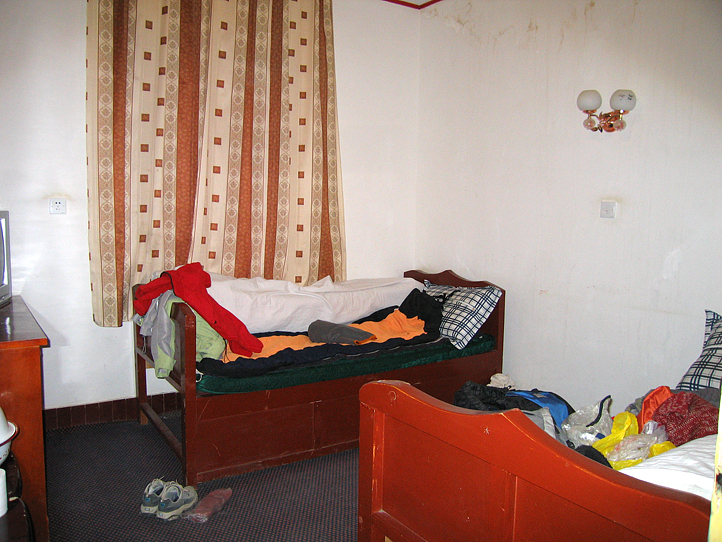 Hotel room in Shekar Tibet