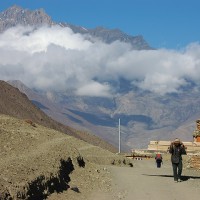 Porters with heavy loads