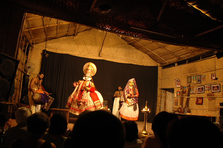  Kathakali performance